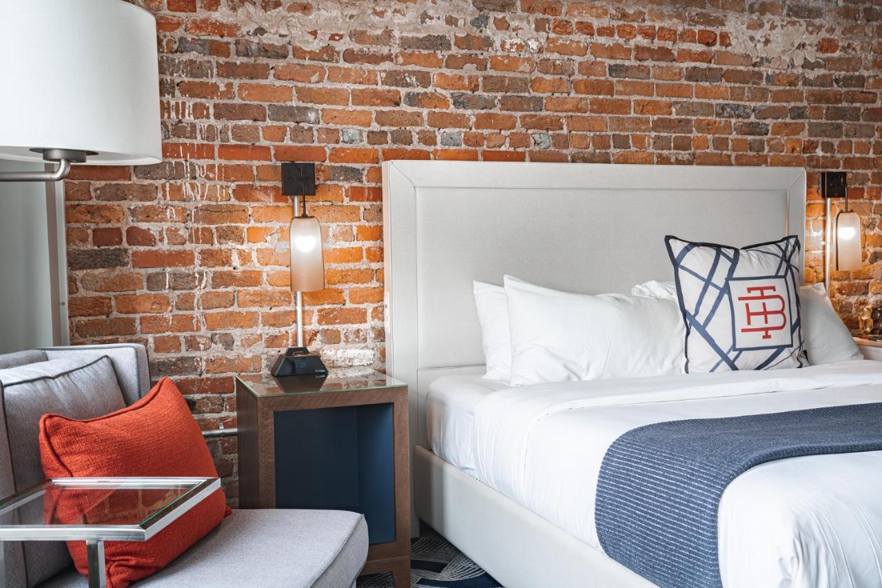 The Bristol Hotel Extérieur photo