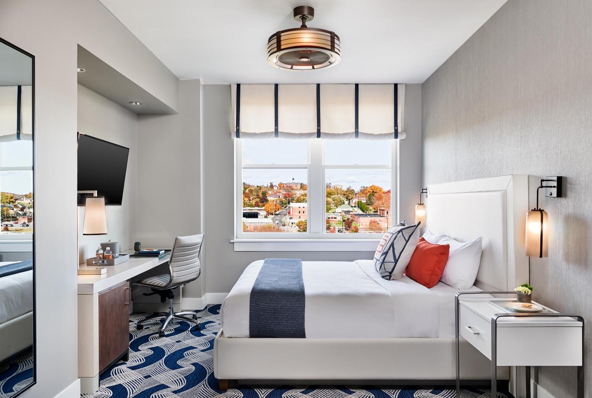 The Bristol Hotel Extérieur photo