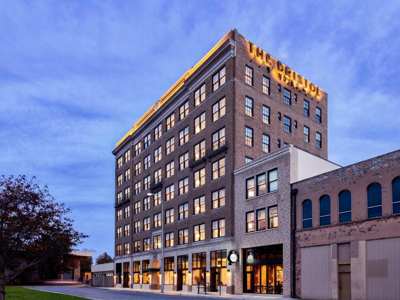 The Bristol Hotel Extérieur photo